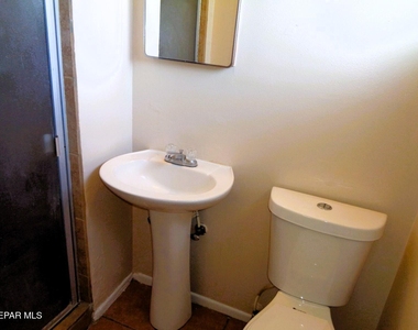 10532 Brisbane Way - Photo Thumbnail 8