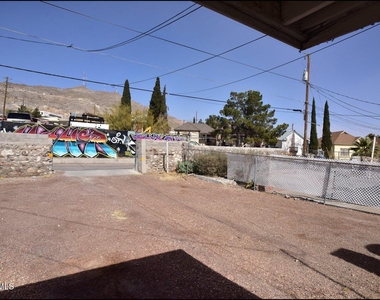 1925 Arizona Avenue - Photo Thumbnail 1