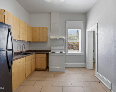 1925 Arizona Avenue - Photo Thumbnail 15