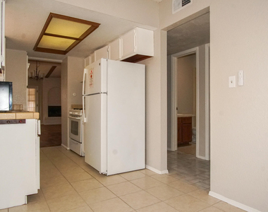 3121 Wayside Street - Photo Thumbnail 5