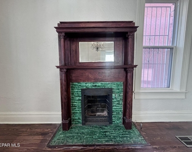 215 W Rio Grande Avenue - Photo Thumbnail 5