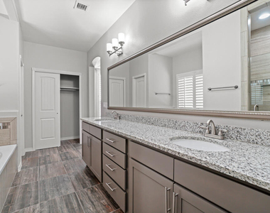 1740 Eased Street - Photo Thumbnail 35