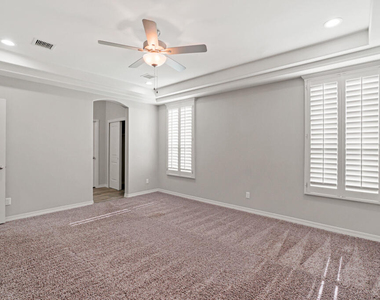 1740 Eased Street - Photo Thumbnail 31