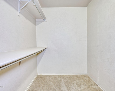 14325 Woods Point Avenue - Photo Thumbnail 26