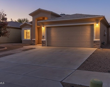 14325 Woods Point Avenue - Photo Thumbnail 38