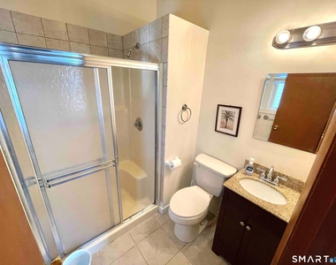 747 Broadway - Photo Thumbnail 14