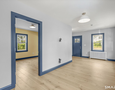 16 Saint Charles Avenue - Photo Thumbnail 12