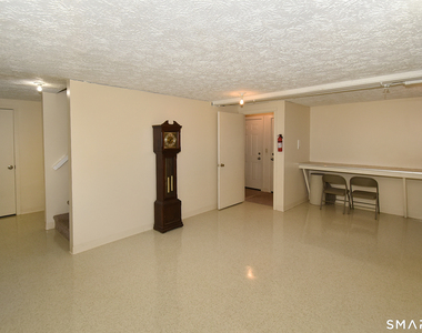 93 Talcott Avenue - Photo Thumbnail 13