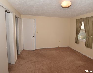 93 Talcott Avenue - Photo Thumbnail 9