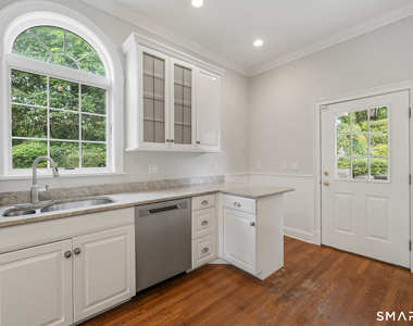 80 Putnam Avenue - Photo Thumbnail 10