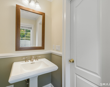 80 Putnam Avenue - Photo Thumbnail 12