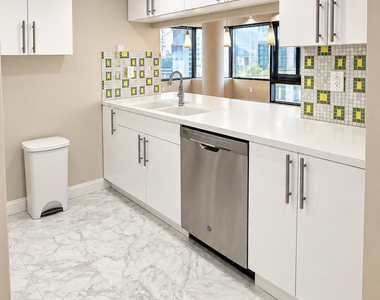 127 Greyrock Place - Photo Thumbnail 24