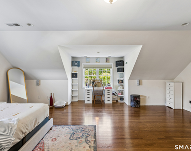 181 Martha Way - Photo Thumbnail 37