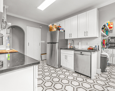 1387 Capitol Avenue - Photo Thumbnail 7