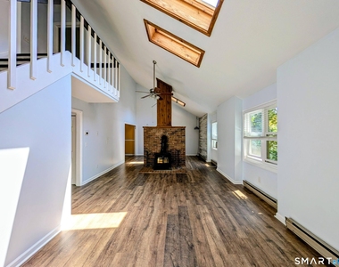6 Taagan Street - Photo Thumbnail 3