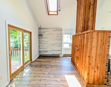 6 Taagan Street - Photo Thumbnail 6