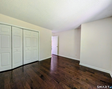 6 Taagan Street - Photo Thumbnail 13