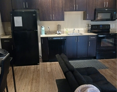 1655 Fifth Avenue - Photo Thumbnail 40