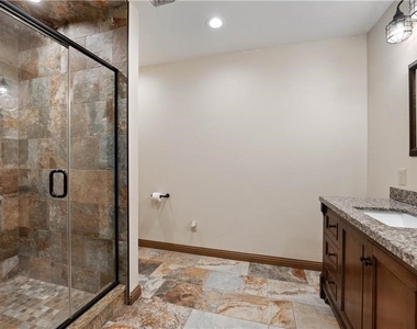 6050 Walton Rd - Photo Thumbnail 25
