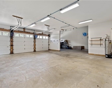 6050 Walton Rd - Photo Thumbnail 45