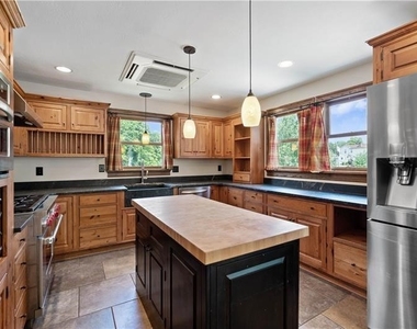 6050 Walton Rd - Photo Thumbnail 8