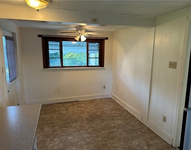 123 Garfield Ave - Photo Thumbnail 3