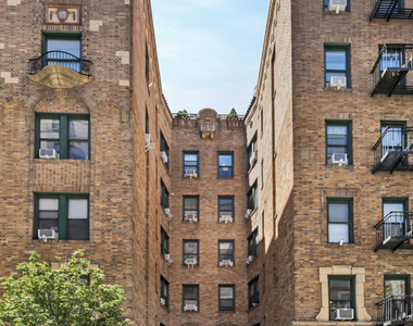 70th Street & 3rd Ave. - Photo Thumbnail 7