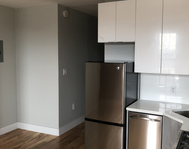 383 South 3rd Street - Photo Thumbnail 11