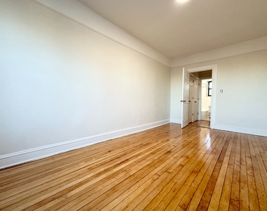1544 Gillespie Avenue - Photo Thumbnail 1