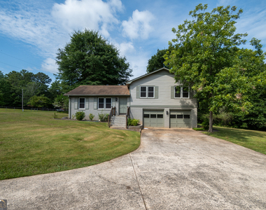 1030 Carriage Hill Road - Photo Thumbnail 1