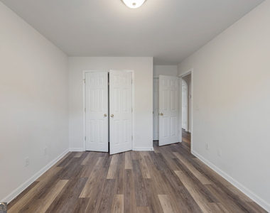196 Highland Falls Drive - Photo Thumbnail 12