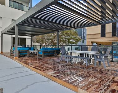 1280 W Peachtree Street Nw - Photo Thumbnail 18