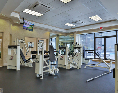 1280 W Peachtree Street Nw - Photo Thumbnail 24