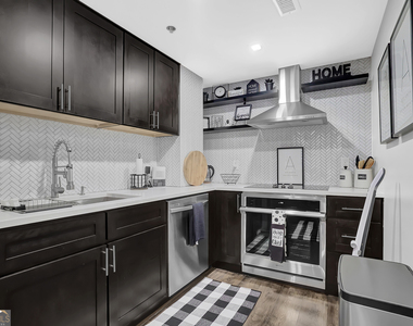 1280 W Peachtree Street Nw - Photo Thumbnail 10