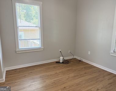 31 Mildred Place Nw - Photo Thumbnail 10