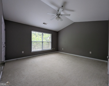 490 Barnett Shoals Road - Photo Thumbnail 9