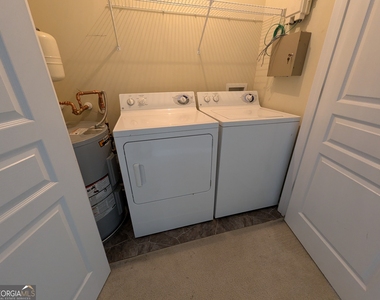 490 Barnett Shoals Road - Photo Thumbnail 5