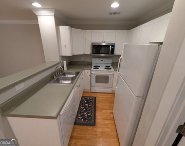 490 Barnett Shoals Road - Photo Thumbnail 3