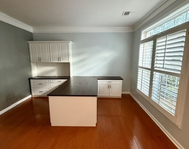 1508 Bramlett Hill Drive - Photo Thumbnail 5