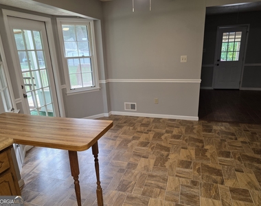 214 Candler Road - Photo Thumbnail 3