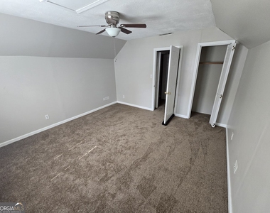 724 Jamie Way Ne - Photo Thumbnail 14