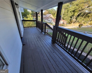 768 Fourth Street - Photo Thumbnail 17
