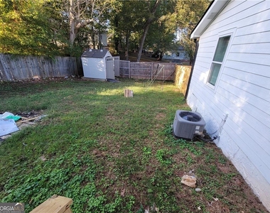 768 Fourth Street - Photo Thumbnail 14