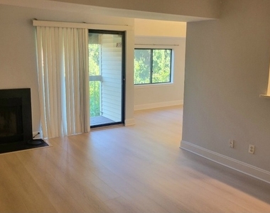 3102 Revere Ct - Photo Thumbnail 6