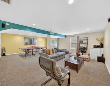 97 Autumn Ln - Photo Thumbnail 33