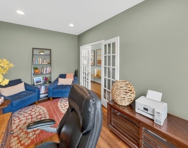 97 Autumn Ln - Photo Thumbnail 6