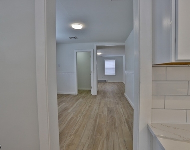 55 Beaver Ave Apt 1 - Photo Thumbnail 14