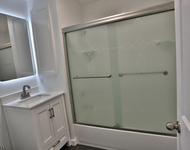 55 Beaver Ave Apt 1 - Photo Thumbnail 11