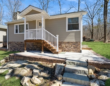 100 Poplar Ln - Photo Thumbnail 41