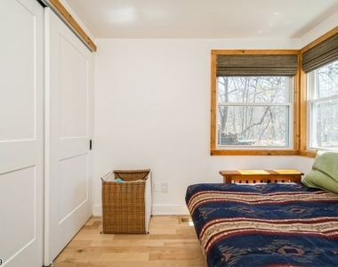 100 Poplar Ln - Photo Thumbnail 35
